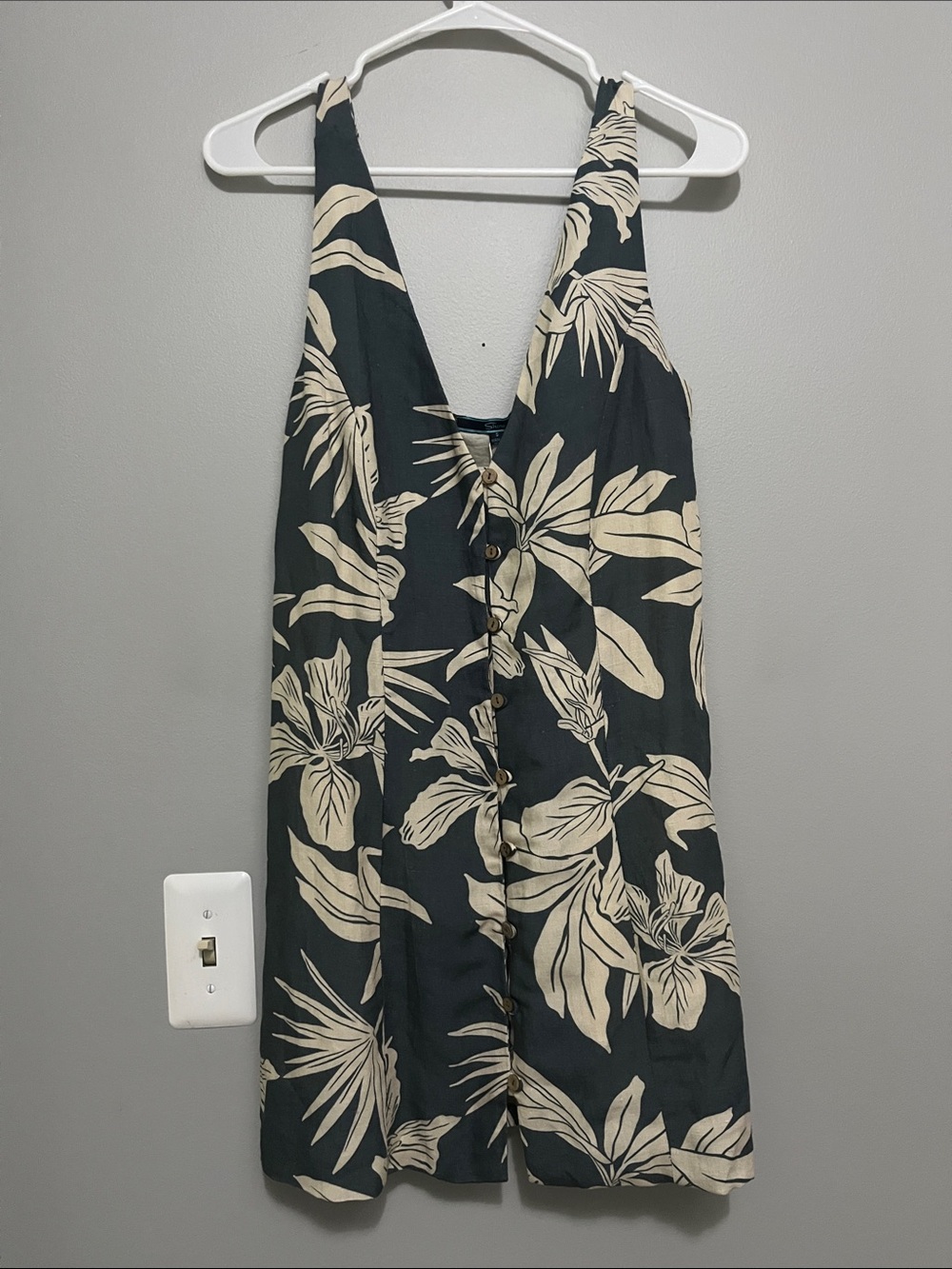 NWT Shore Linen Blend Button Down Dress